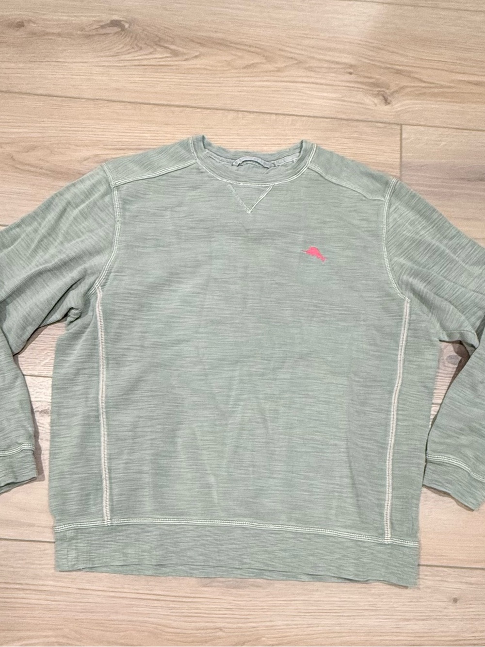 Men’s Tommy Bahama crewneck